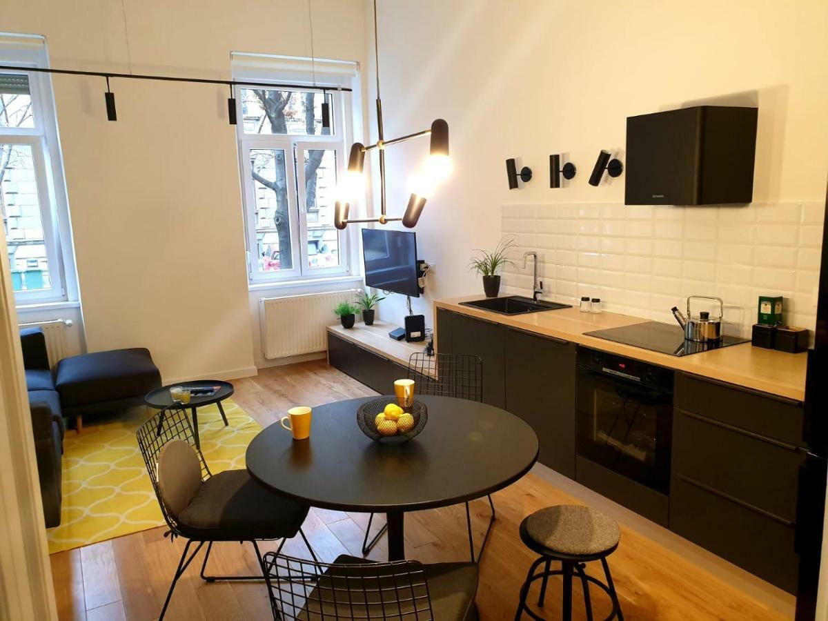Zagreb Centar Apartments ภายนอก รูปภาพ